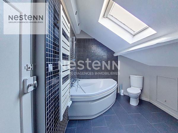 Superbe maison bourgeoise avec grand jardin et garage