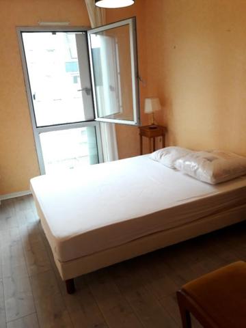 Appartement à louer 3 pièces - 84 m²