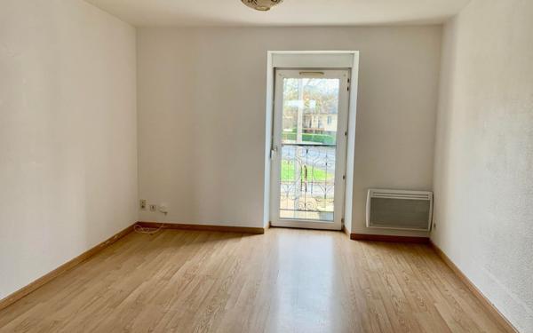 Appartement à louer    3 pièces • 58 m2 Cransac