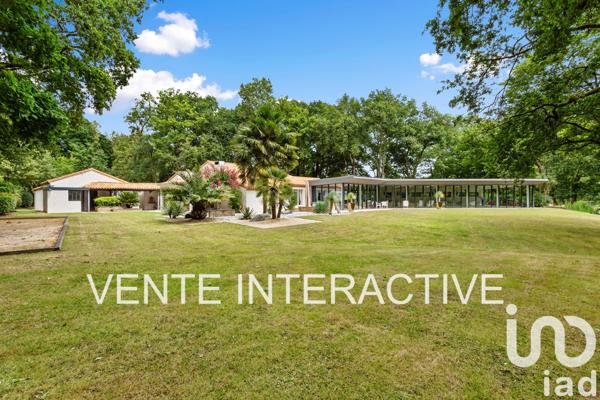 Maison à vendre 10 pièces 374 m² Saint-Aignan-Grandlieu