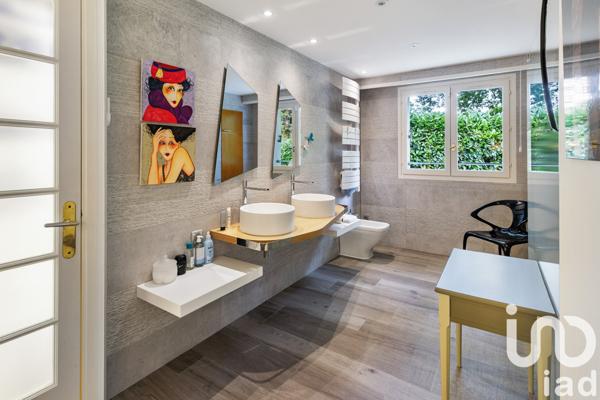 Maison à vendre 10 pièces 374 m² Saint-Aignan-Grandlieu