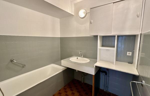 Appartement T2 avec balcon et garage - SAINT MARCELLIN