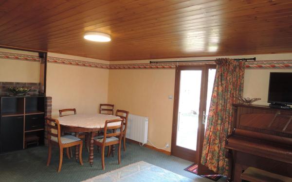 Maison à vendre    6 pièces •  Cormaranche-en-Bugey