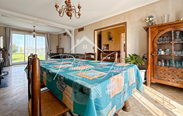 Maison 6 pièces de 125 m2 Secteur Saint-Valérien 89150
