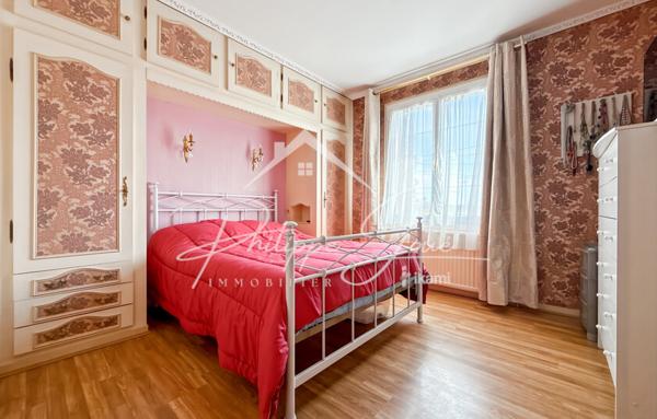 Maison 6 pièces de 125 m2 Secteur Saint-Valérien 89150