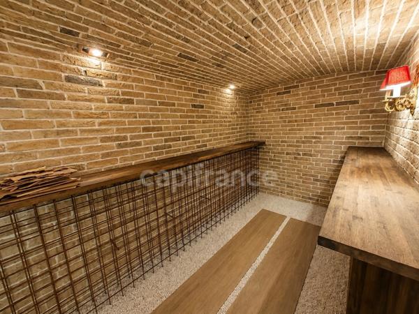Maison à vendre 5 pièces FREJUS (83), piscine, jacuzzi, terrasses, jardin, garage