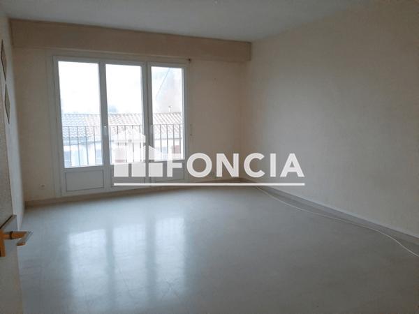 Location Studio 29.82 m² - 7 RUE PASTEUR La Roche Sur Yon 85000
