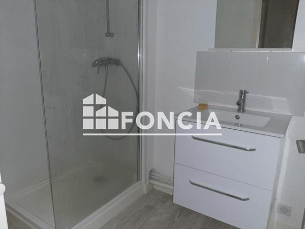 Location Studio 29.82 m² - 7 RUE PASTEUR La Roche Sur Yon 85000