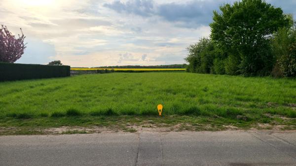 BONNEVAL - TERRAIN A BATIR 1232 m²