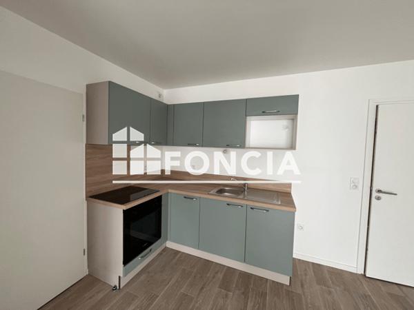 Location Appartement 2 pièces 42.13 m² - Laval 53000