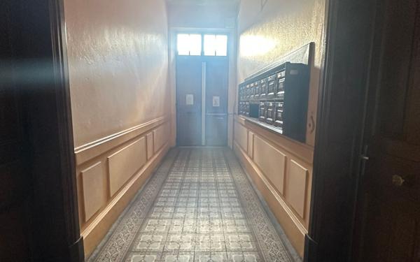 Appartement à vendre    2 pièces • 59 m2 Grenoble