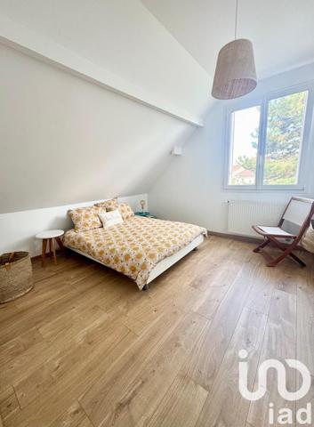 Maison à vendre 6 pièces 150 m² Ormesson-sur-Marne