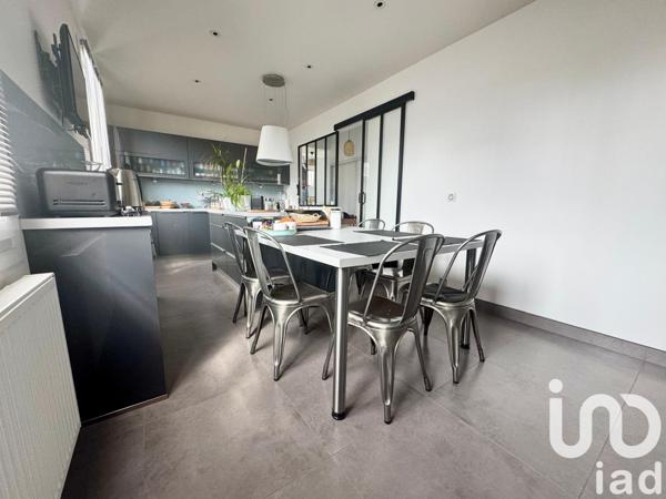 Maison à vendre 6 pièces 150 m² Ormesson-sur-Marne