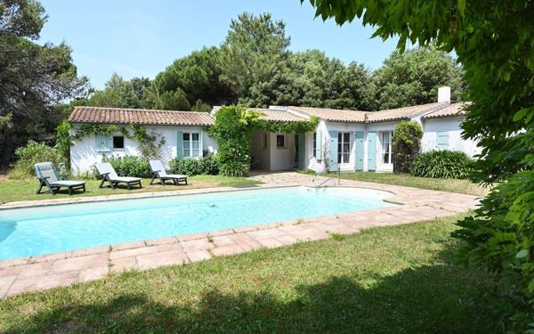 Maison à vendre    10 pièces •  Les Portes-en-Ré