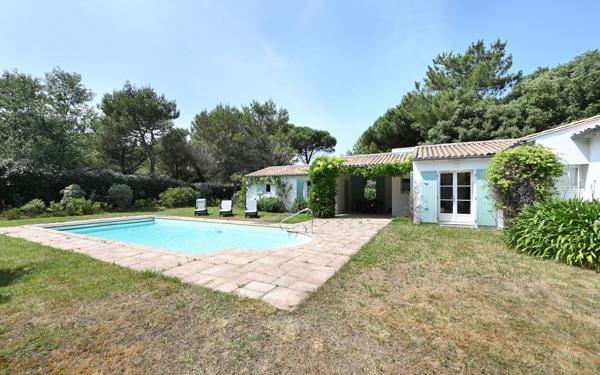 Maison à vendre    10 pièces •  Les Portes-en-Ré