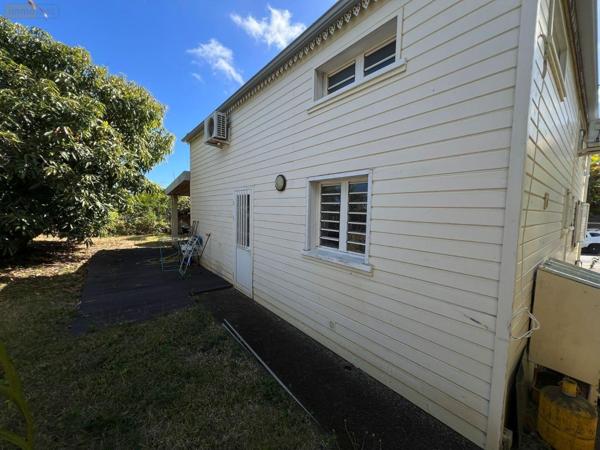 Maison à vendre à Saint-Paul à la Réunion (97460), ref : 97405/187   
L'EPERON
