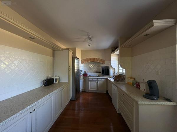 Maison à vendre à Saint-Paul à la Réunion (97460), ref : 97405/187   
L'EPERON