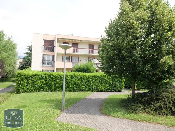 Appartement à louer 4 pièces 84.32m²