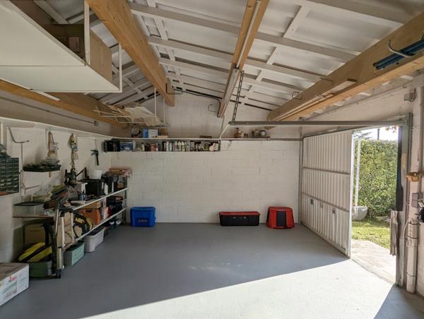 Villa de plain pied 3 chambres garage piscine