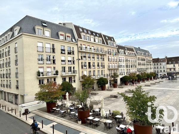 Appartement à vendre 2 pièces 62 m² Fontainebleau