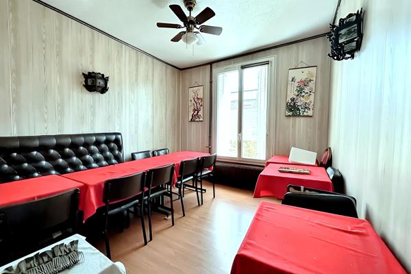 Mur et appartement Vitry Sur Seine Centre-ville 131 m²