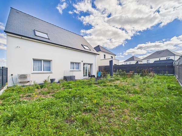 Maison récente 5 pièces à vendre à Saint-Aubin-lès-Elbeuf - Confort et calme assurés !