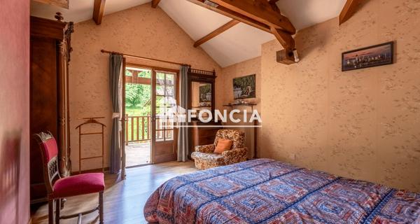 À vendre Maison 5 pièces 177 m² - Coursac 24430