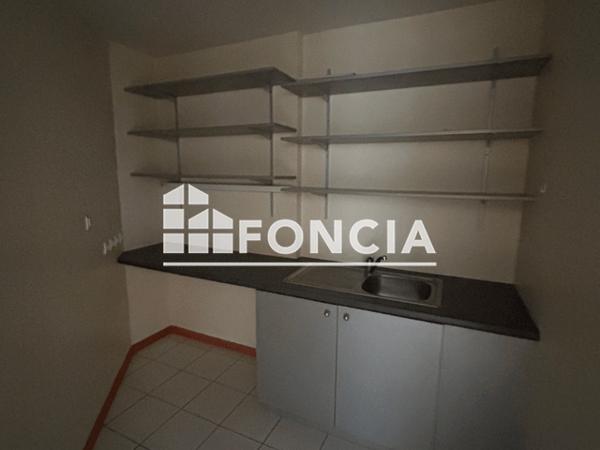 Location Local commercial 5 pièces 121 m² - 55 RUE DU GRAND FAUBOURG Chartres 28000