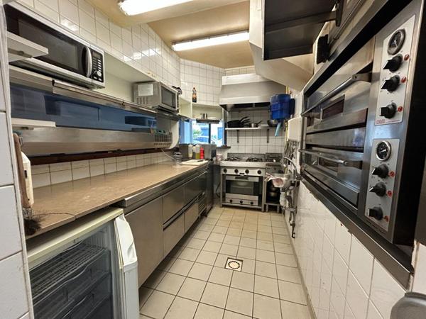 ANCENIS SAINT GEREON - MURS COMMERCIAUX LIBRES, RESTAURANT