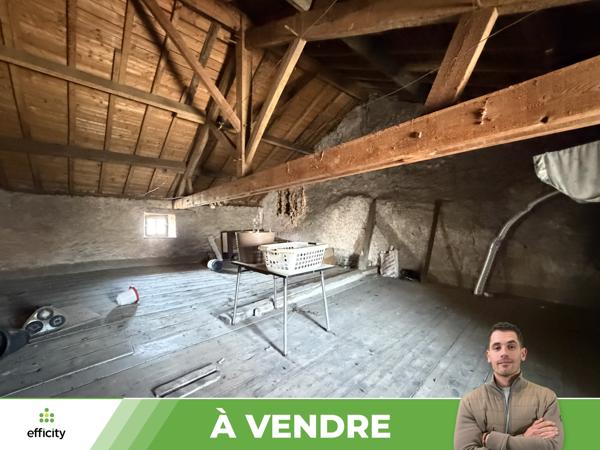 Immeuble
         15 pièces
        - 311 m² 67 000 € *