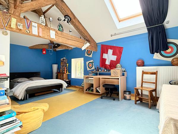 TRES BELLE PROPRIETE AVEC ETANG PRIVATIF