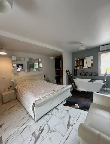 Maison 7 pièces 167.33 m2