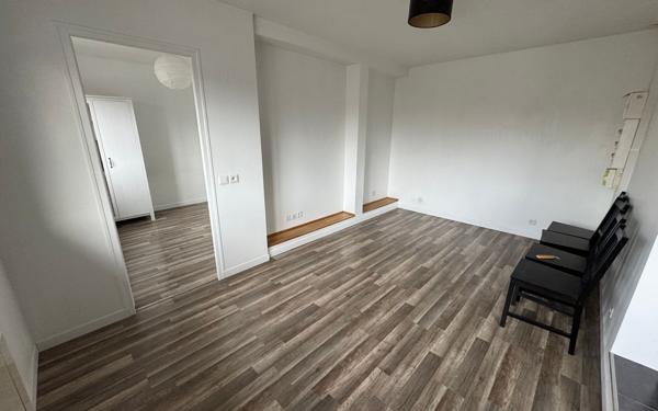 Appartement à vendre    2 pièces •  Drancy
