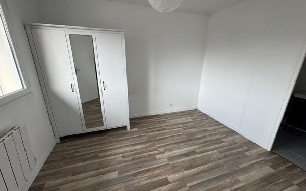 Appartement à vendre    2 pièces •  Drancy