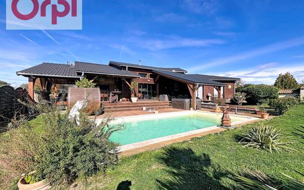 Maison à vendre    4 pièces •  Lorp-Sentaraille