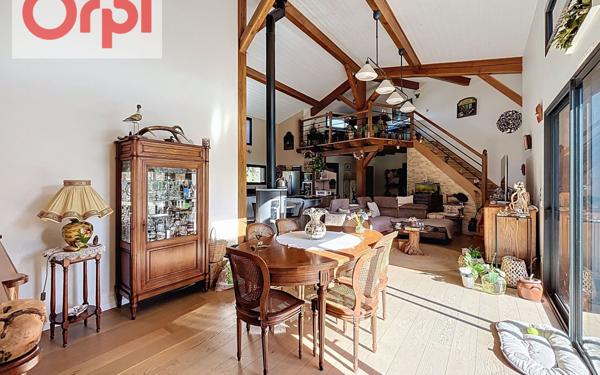 Maison à vendre    4 pièces •  Lorp-Sentaraille