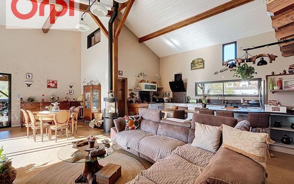 Maison à vendre    4 pièces •  Lorp-Sentaraille