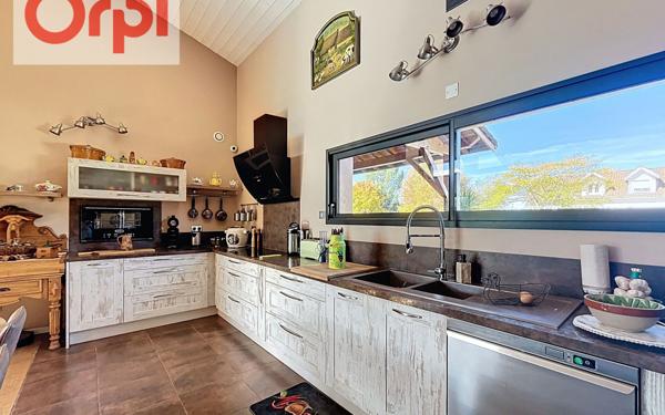 Maison à vendre    4 pièces •  Lorp-Sentaraille