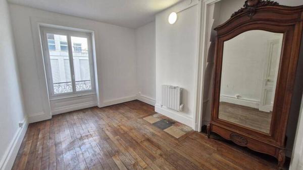Appartement 2 pièces                                        - 69006 Lyon 6e  Arrondissement Réf : 5611