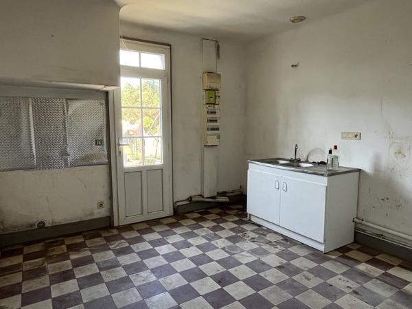 Immeuble à vendre |  Rion-des-Landes |  764 m²