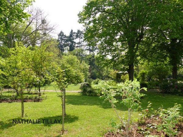 SAINT PRYVE SAINT MESMIN a vendre , propriete maison de maitre, bord du Loiret , 287 m² habitables, parc de 1ha.