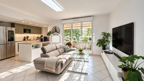 VALLAURIS CENTRE – 3 PIÈCES EN EXCELLENT ÉTAT AVEC TERRASSE ET GARAGE