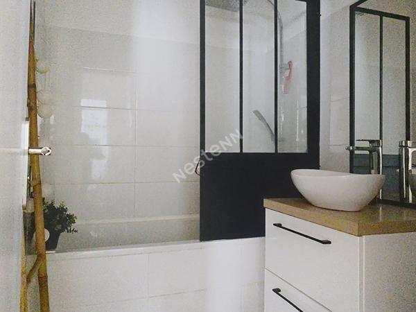 Appartement Bandol T2 de 43.94 m2 Rénové proche du port .