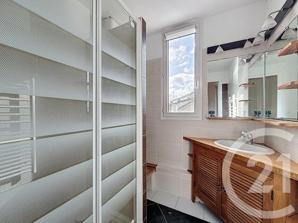 Appartement F3 à vendre  3 pièces - 65,11 m2 LA GARENNE COLOMBES - 92