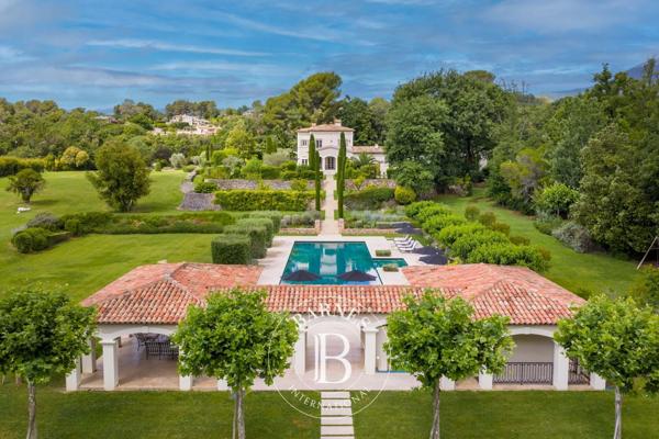 La Colle-sur-Loup, Propriété 7 Chambres -  689 m² à vendre
