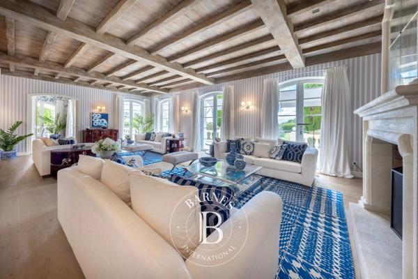 La Colle-sur-Loup, Propriété 7 Chambres -  689 m² à vendre