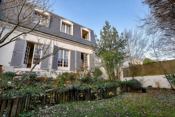 Maison Saint-Cloud - MARCHÉ DES AVELINES