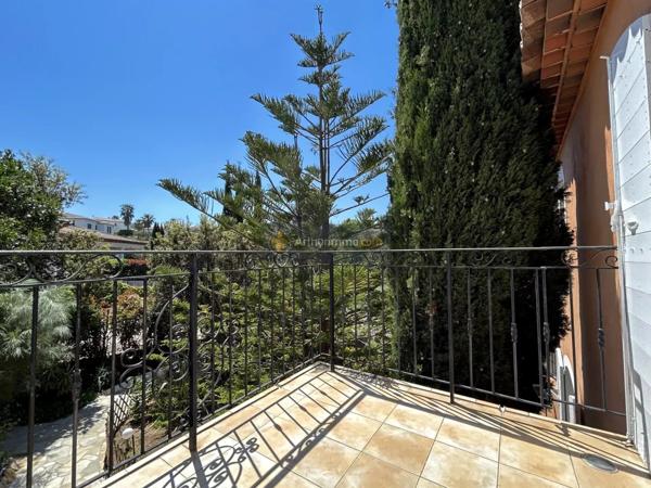 Vente Maison 6 pièces 220 m2 à Saint-Aygulf