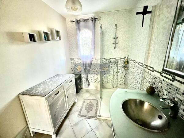 Vente Maison 6 pièces 220 m2 à Saint-Aygulf