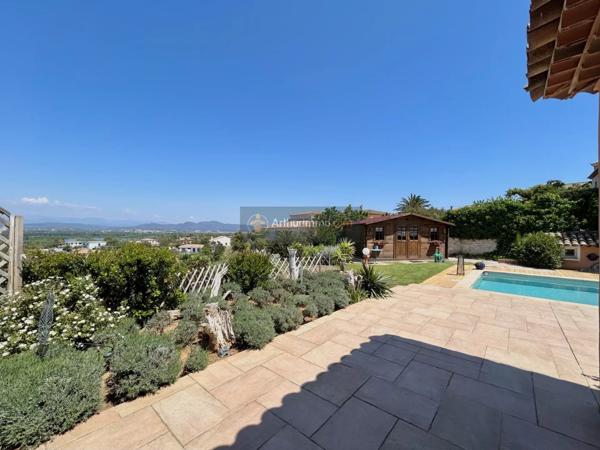 Vente Maison 6 pièces 220 m2 à Saint-Aygulf